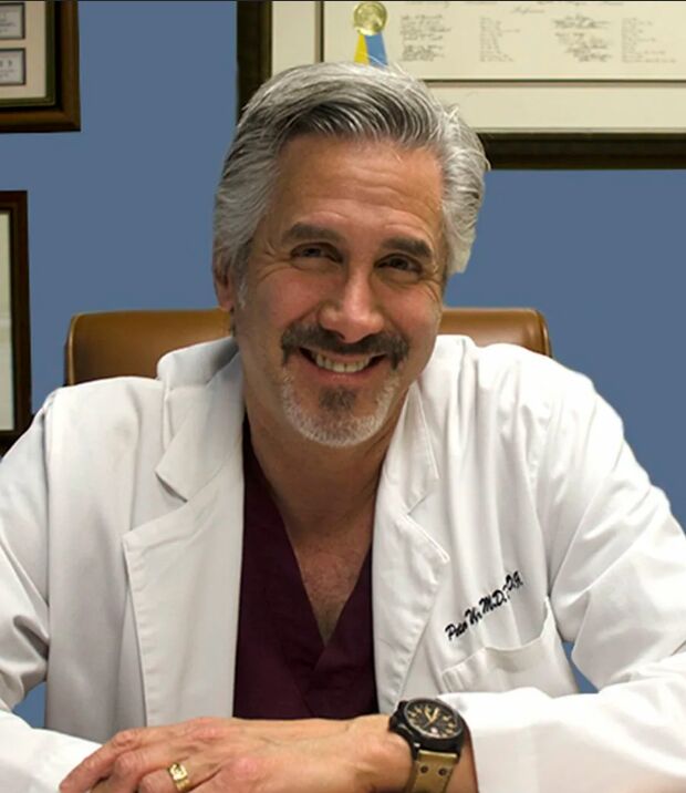 Doutor Dermatólogo-micólogo Martim